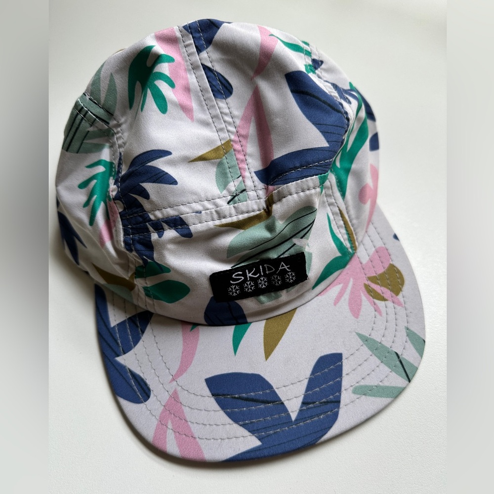 Skida Ball Cap hat